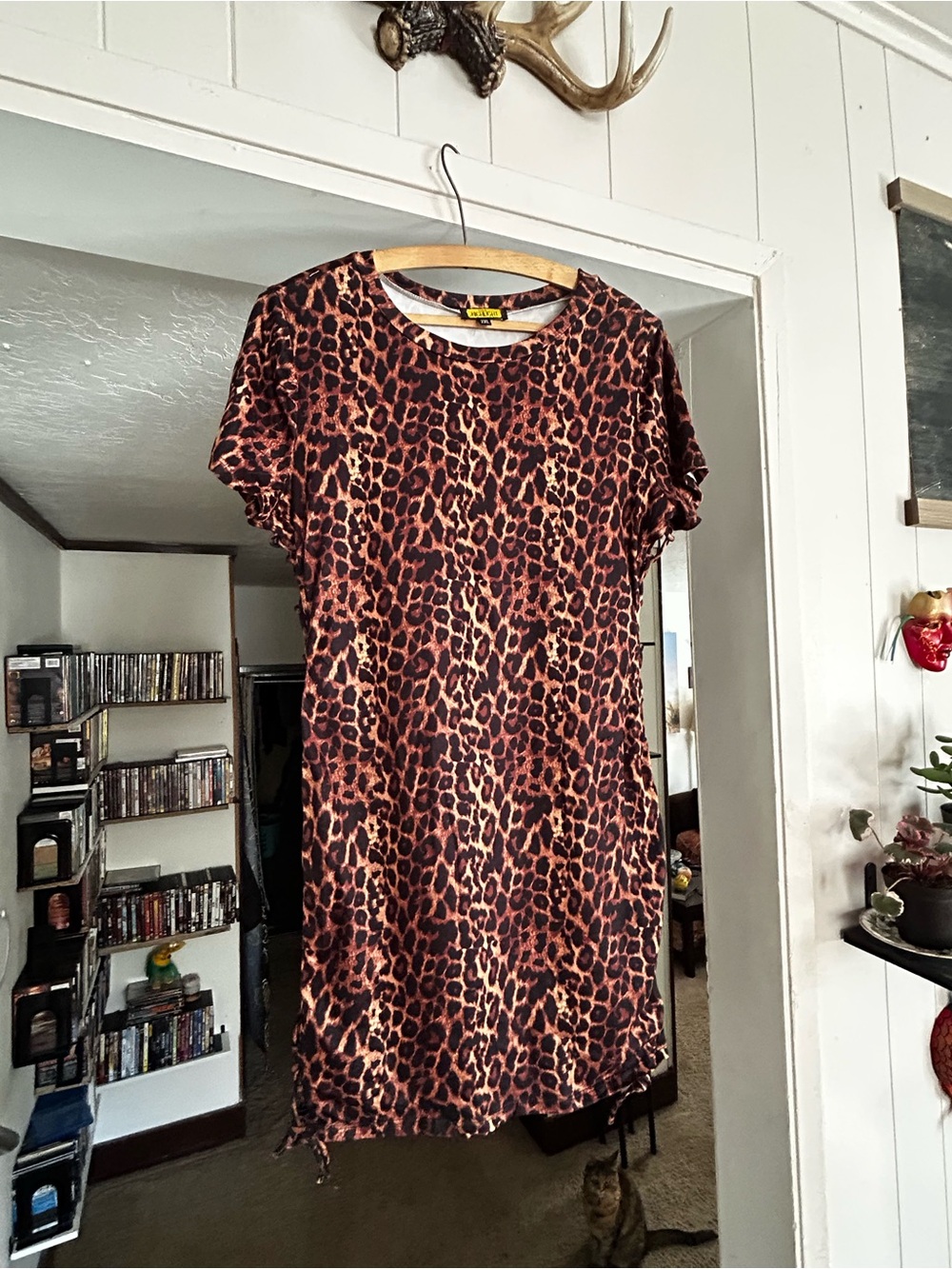 Leopard Print Short Sleeve Mini Dress - Brown